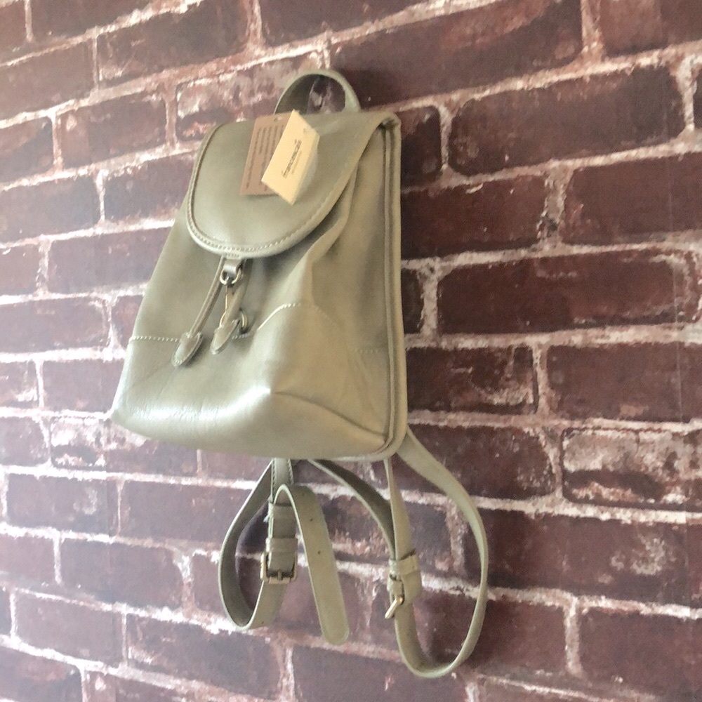 Mini Francesca’s Backpack - Picture 2 of 4